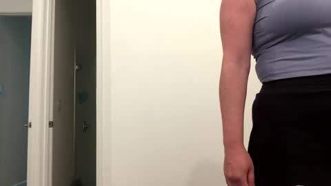 sweetrosiered online show from April 13, 2:21 pm