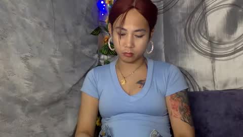 spicy online show from November 28, 9:49 am