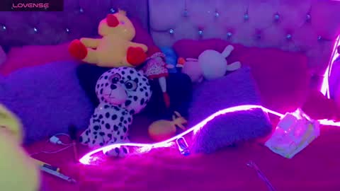 martina online show from February 5, 1:04 am