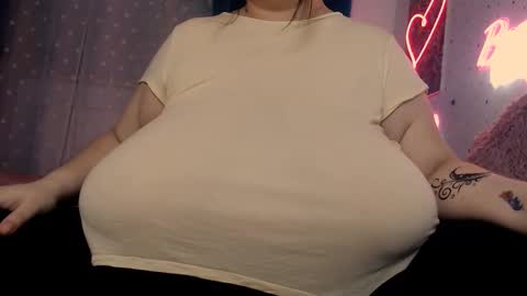 Maya online show from March 7, 8:22 pm