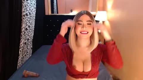 Ms trixiee online show from September 17, 10:52 am