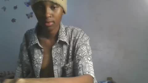 sweetypussy01 online show from October 21, 7:06 pm