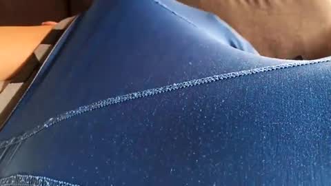 Snapshot of swontguy2025 chatting on October 3, 1:19 pm swontguy2025 online show from October 3, 1:19 pm