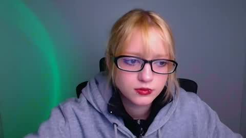 Syfer online show from November 29, 6:54 am