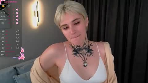 Maria online show from December 21, 2:45 pm