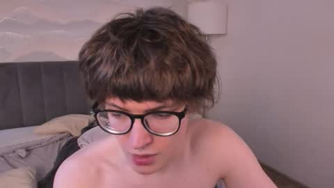 syndydels online show from March 4, 12:35 pm