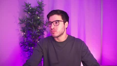 t0ny_wylie online show from November 20, 11:31 am