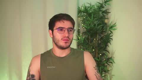 t0ny_wylie online show from March 18, 7:25 am