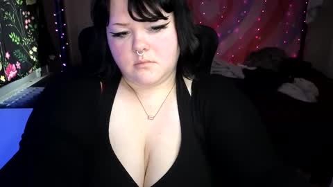 Goddess Flame online show from January 13, 9:42 pm