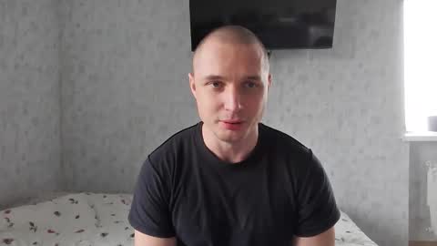 Den online show from November 13, 8:06 am