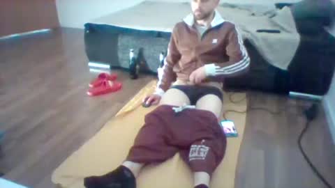 t40ms0n93 online show from April 12, 5:55 am