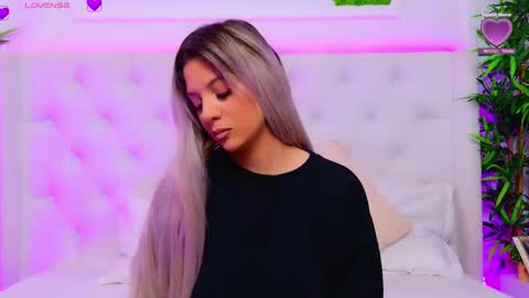 Arianna online show from January 10, 1:49 pm