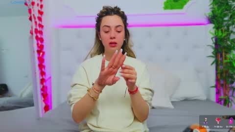 Arianna online show from March 10, 1:21 pm