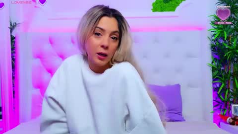 Arianna online show from December 19, 2:45 pm