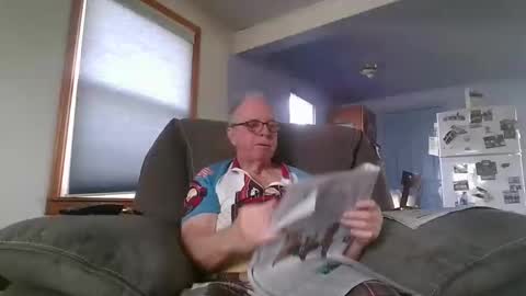 tacrunner66_ online show from February 28, 5:39 pm