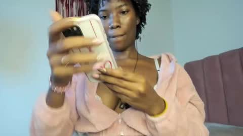 Tahira online show from February 28, 8:57 pm