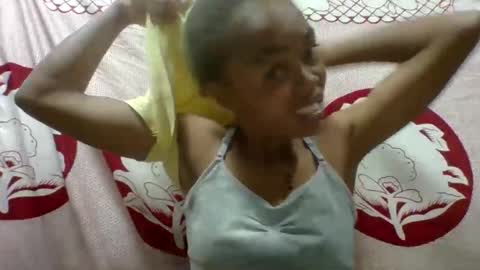 tahiryjosiah online show from April 17, 4:48 am