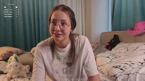 Molly online show from October 24, 1:39 am