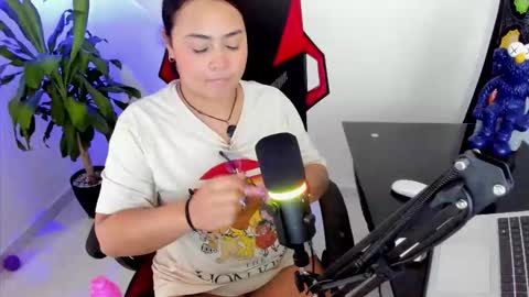  kalagr online show from October 20, 7:19 pm