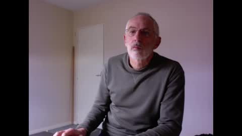 Jack Pierrot online show from October 19, 11:37 am