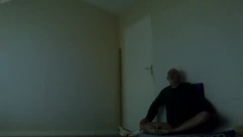 Jack Pierrot online show from November 15, 7:37 pm