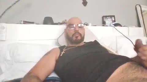 talllatino310 online show from November 8, 8:45 pm