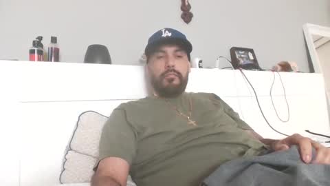 talllatino310 online show from February 24, 10:03 pm