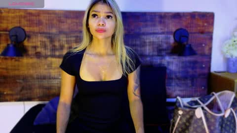    online show from April 12, 9:57 am