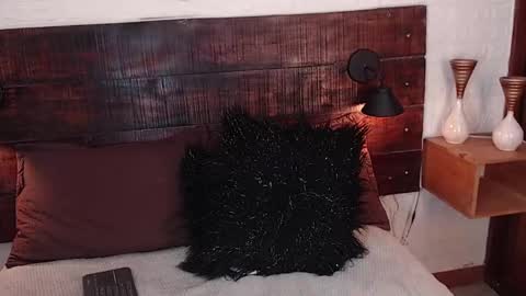    online show from March 10, 10:34 pm