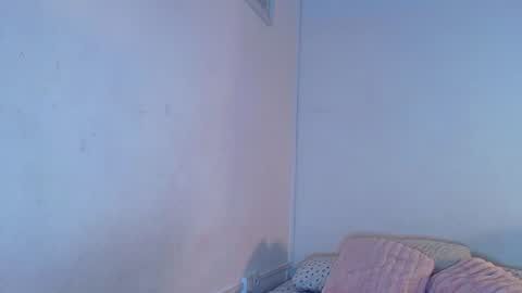 Cami 3 online show from July 28, 2:13 pm