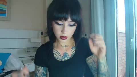 Cami 3 online show from March 19, 1:49 pm