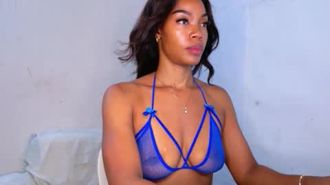 tamylynn online show from March 30, 10:54 pm