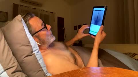 Dominique online show from February 2, 11:21 pm