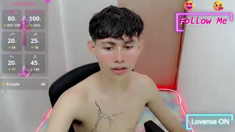 Snapshot of tanjiro_cute chatting on January 15, 5:19 am Andres online show from January 15, 5:19 am