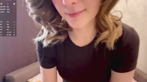 Mia online show from March 16, 5:44 am