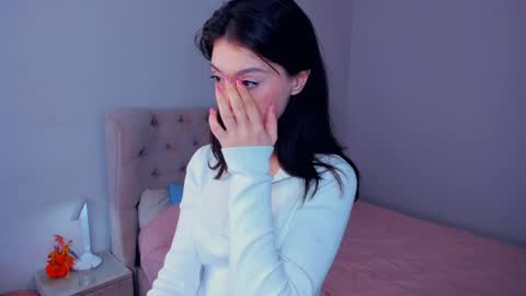 Anna online show from April 12, 7:45 am