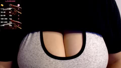 tarrant_ online show from December 18, 12:50 am