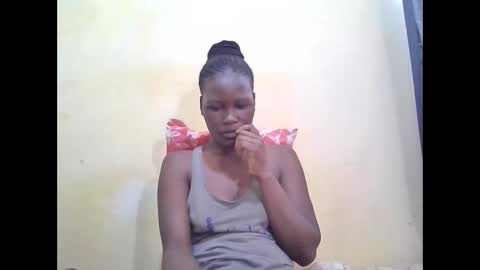 tashacute20 online show from March 31, 8:59 am