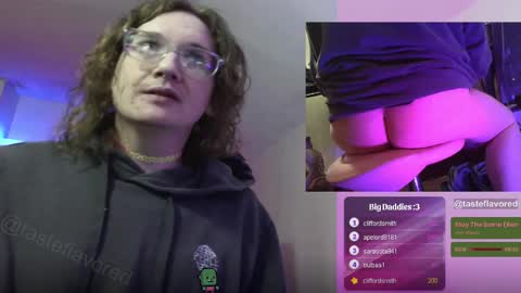 Snapshot of tasteflavored_femboy chatting on February 28, 7:56 pm Taste online show from February 28, 7:56 pm