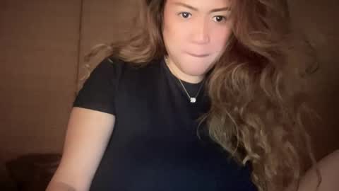 Mae online show from October 11, 7:46 am