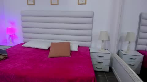 tatiana_arboleda online show from September 20, 11:13 am