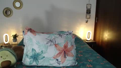 tatiana_monteros online show from September 27, 3:15 am