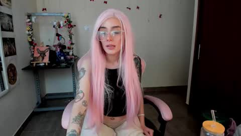 Rose Marie online show from February 9, 5:49 pm