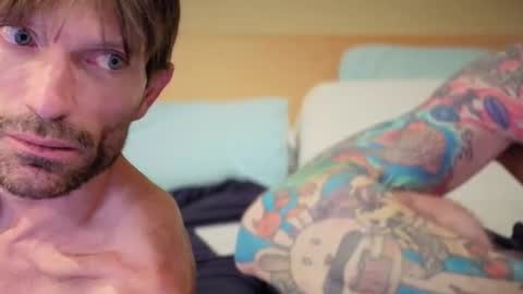 tattooed love boy online show from February 1, 5:37 am