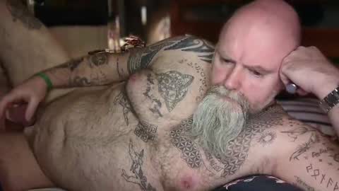 Tattooeddilf 01 online show from February 8, 1:42 am