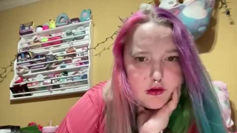 Tattyslilgirl online show from November 13, 5:10 am