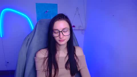 Taya online show from January 15, 6:55 am