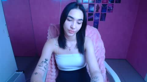 Tayla online show from November 5, 6:59 am