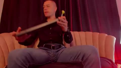 tayler_milers online show from June 16, 3:32 am