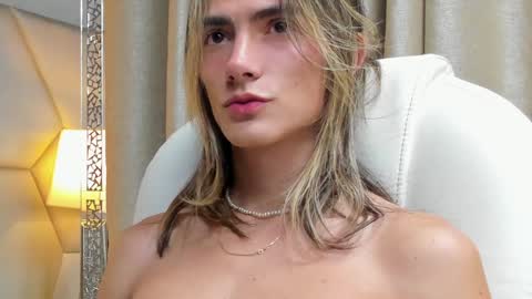 tayler_swift1 online show from February 26, 12:41 am